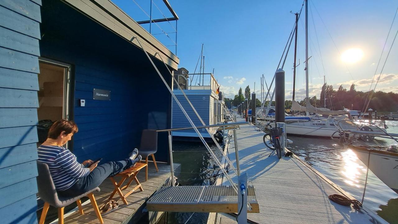 Hausboot Harmonie Hotel Stralsund Buitenkant foto
